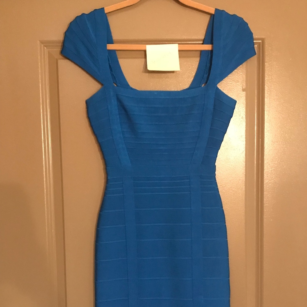 ❌SOLD❌: NWOT Herve Leger Cocktail Dress Size S